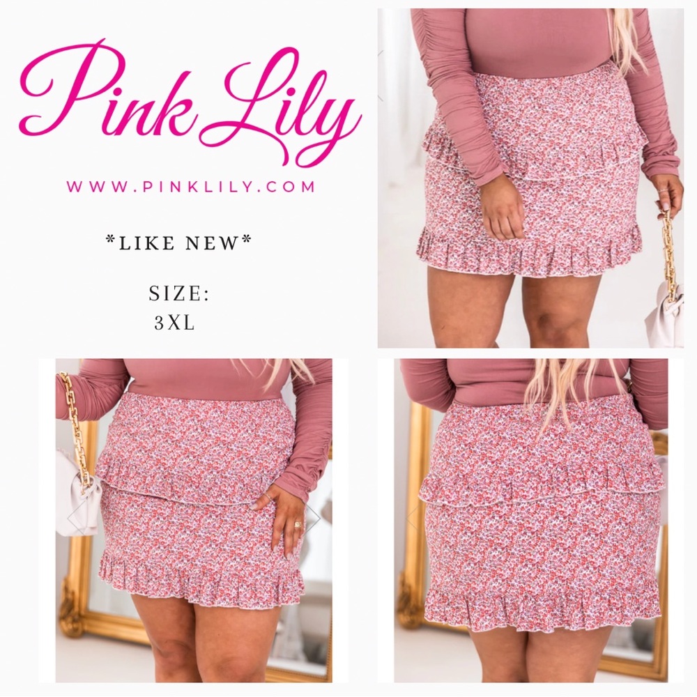 *LIKE NEW* Women’s Pink Lily Floral Skirt